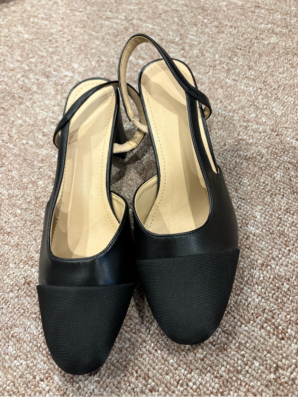 Classic Black Slingback Flats - Elegant Everyday Comfort